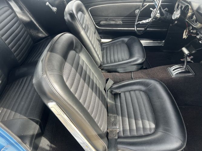 Unknown-Mustang-1966-Blue-Black-44