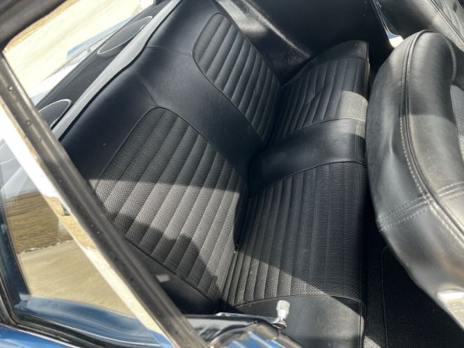 Unknown-Mustang-1966-Blue-Black-46