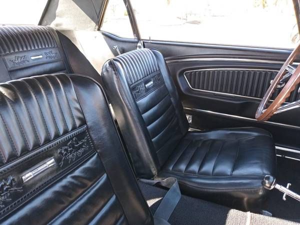 Unknown-Mustang-1966-Blue-Black-5