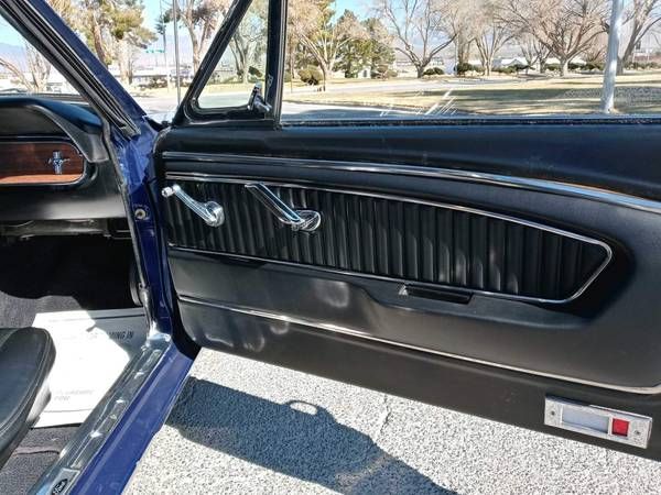 Unknown-Mustang-1966-Blue-Black-6