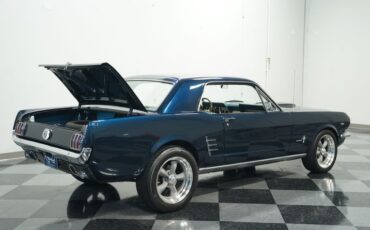 Unknown-Mustang-1966-Caspian-Blue-White-14