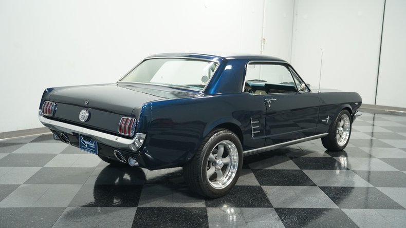 Unknown-Mustang-1966-Caspian-Blue-White-15