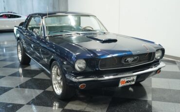 Unknown-Mustang-1966-Caspian-Blue-White-16