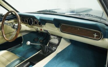 Unknown-Mustang-1966-Caspian-Blue-White-19