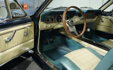 Unknown-Mustang-1966-Caspian-Blue-White-23