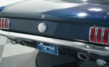 Unknown-Mustang-1966-Caspian-Blue-White-35