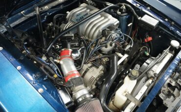 Unknown-Mustang-1966-Caspian-Blue-White-42
