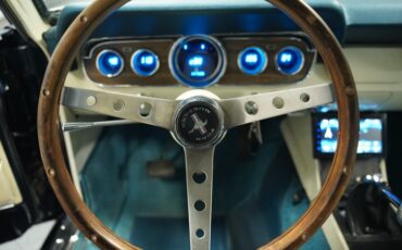 Unknown-Mustang-1966-Caspian-Blue-White-46
