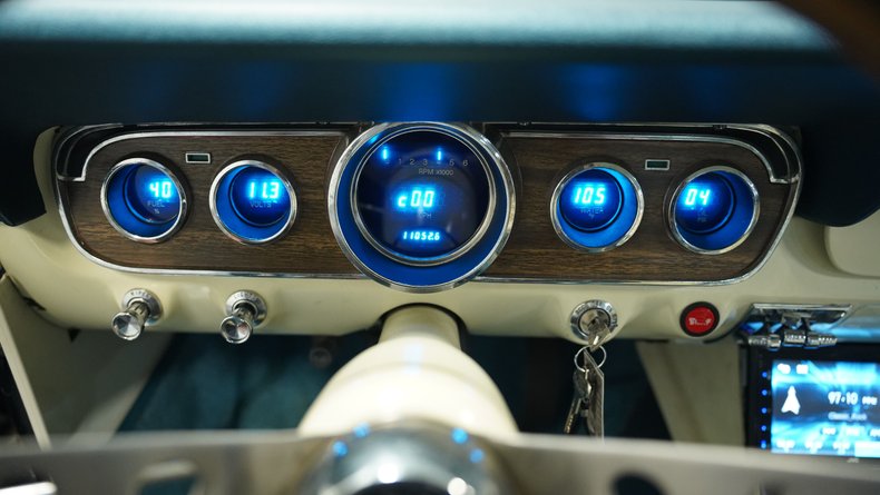 Unknown-Mustang-1966-Caspian-Blue-White-47
