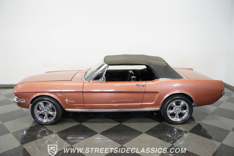 Unknown-Mustang-1966-Emberglo-Black-1