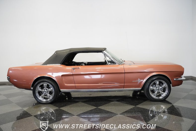 Unknown-Mustang-1966-Emberglo-Black-42