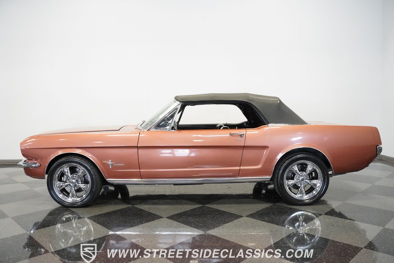 Unknown-Mustang-1966-Emberglo-Black-7