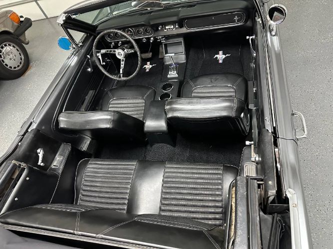 Unknown-Mustang-1966-Gray-8