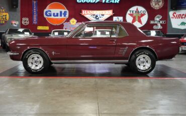 Unknown-Mustang-1966-Maroon-Tan-32
