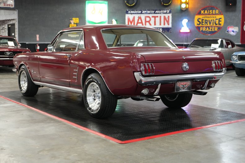 Unknown-Mustang-1966-Maroon-Tan-33