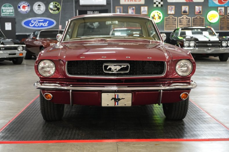 Unknown-Mustang-1966-Maroon-Tan-37