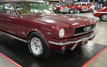 Unknown-Mustang-1966-Maroon-Tan-39