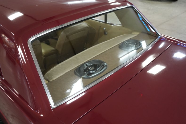 Unknown-Mustang-1966-Maroon-Tan-44