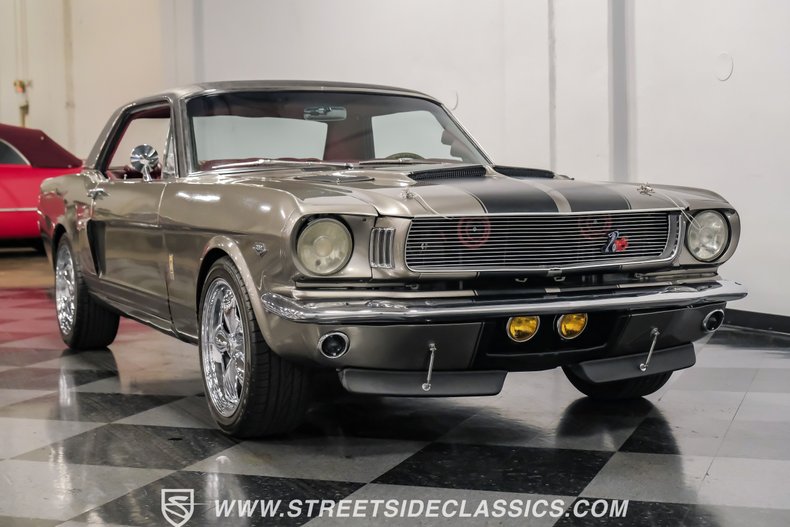 Unknown-Mustang-1966-Pepper-Gray-Red-8