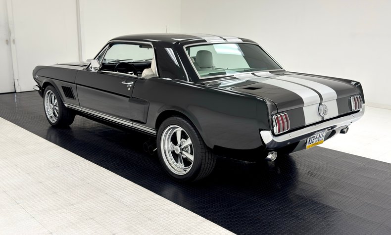 Unknown-Mustang-1966-Raven-Black-Black-27