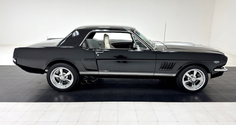 Unknown-Mustang-1966-Raven-Black-Black-9