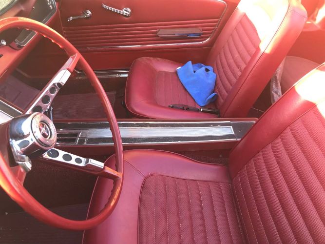 Unknown-Mustang-1966-Raven-Black-Dark-Red-4