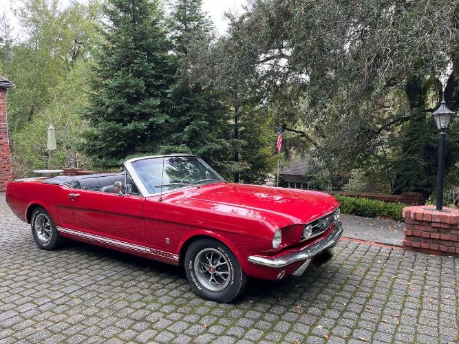 Unknown-Mustang-1966-Red-1