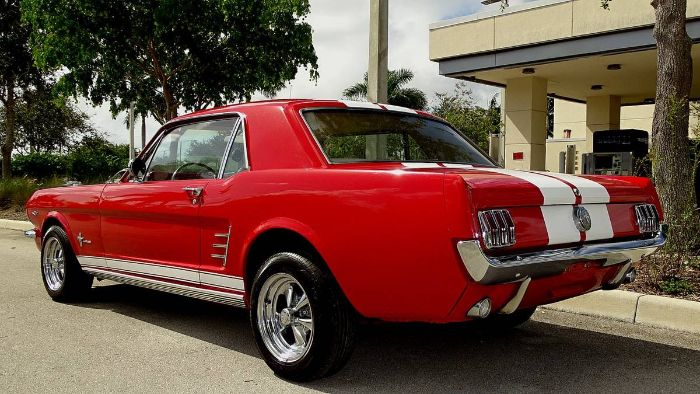 Unknown-Mustang-1966-Red-11