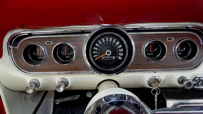 Unknown-Mustang-1966-Red-3