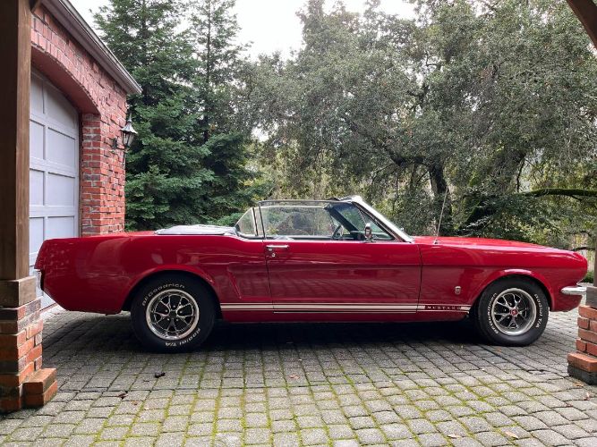 Unknown-Mustang-1966-Red-8