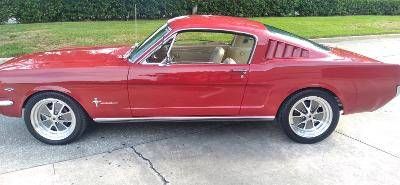 Unknown-Mustang-1966-Red-8