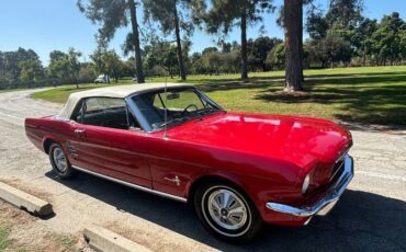 Unknown-Mustang-1966-Red-White-Top-Black-16