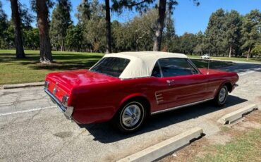 Unknown-Mustang-1966-Red-White-Top-Black-18