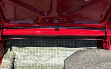 Unknown-Mustang-1966-Red-White-Top-Black-4