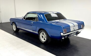 Unknown-Mustang-1966-Sapphire-Blue-Black-2