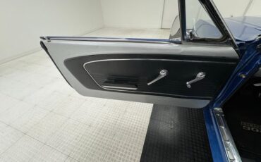 Unknown-Mustang-1966-Sapphire-Blue-Black-30
