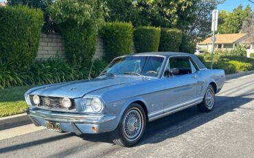 Unknown-Mustang-1966-Silver-Blue-Black-Pony-Deluxe-15