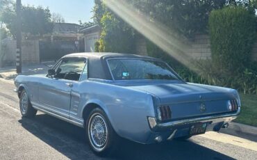 Unknown-Mustang-1966-Silver-Blue-Black-Pony-Deluxe-16