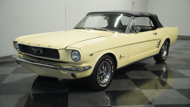Unknown-Mustang-1966-Spring-Time-Yellow-Black-2