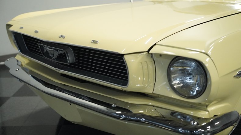 Unknown-Mustang-1966-Spring-Time-Yellow-Black-24