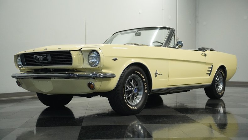 Unknown-Mustang-1966-Spring-Time-Yellow-Black-47