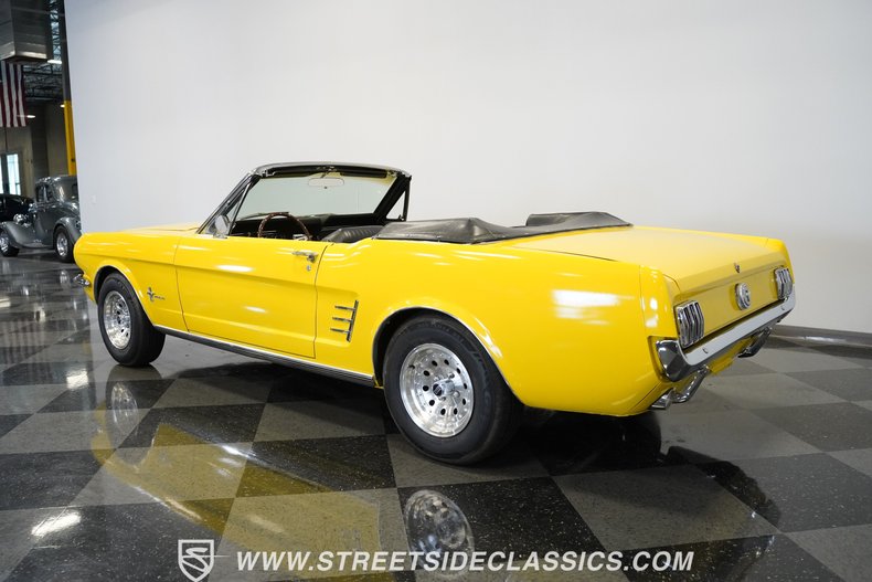 Unknown-Mustang-1966-Springtime-Yellow-Black-12