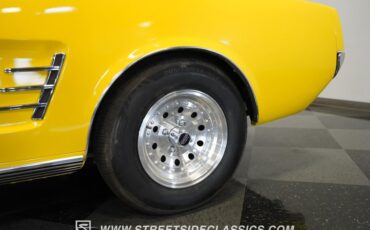 Unknown-Mustang-1966-Springtime-Yellow-Black-14