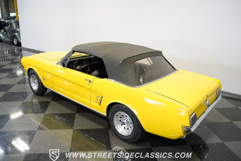 Unknown-Mustang-1966-Springtime-Yellow-Black-26