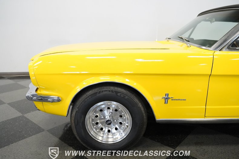 Unknown-Mustang-1966-Springtime-Yellow-Black-28