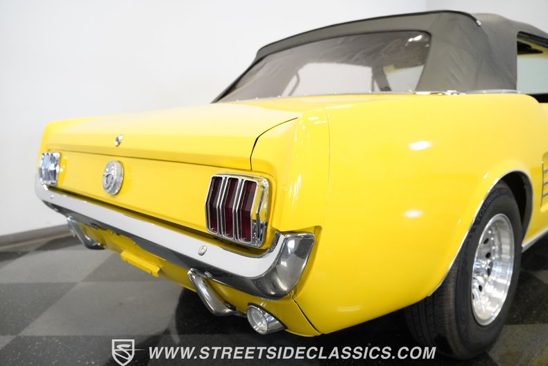 Unknown-Mustang-1966-Springtime-Yellow-Black-43