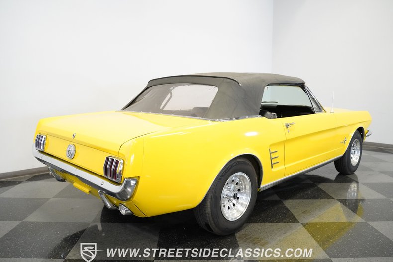 Unknown-Mustang-1966-Springtime-Yellow-Black-44