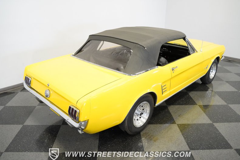 Unknown-Mustang-1966-Springtime-Yellow-Black-45