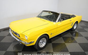 Unknown-Mustang-1966-Springtime-Yellow-Black-8