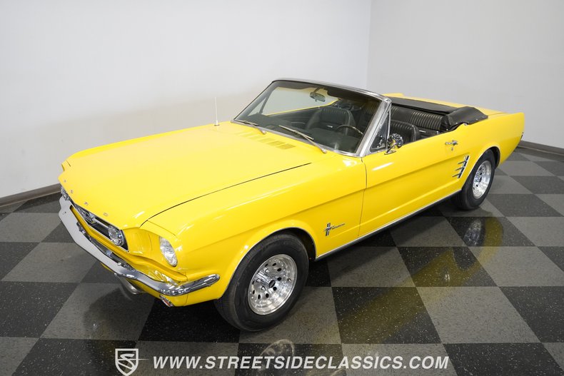 Unknown-Mustang-1966-Springtime-Yellow-Black-8